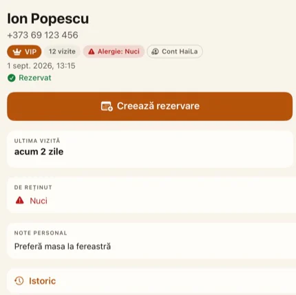 Gästedetails in der HaiLa Pro Anrufansicht mit beispielhafter Besuchszahl, Allergie und Teamnotizen.